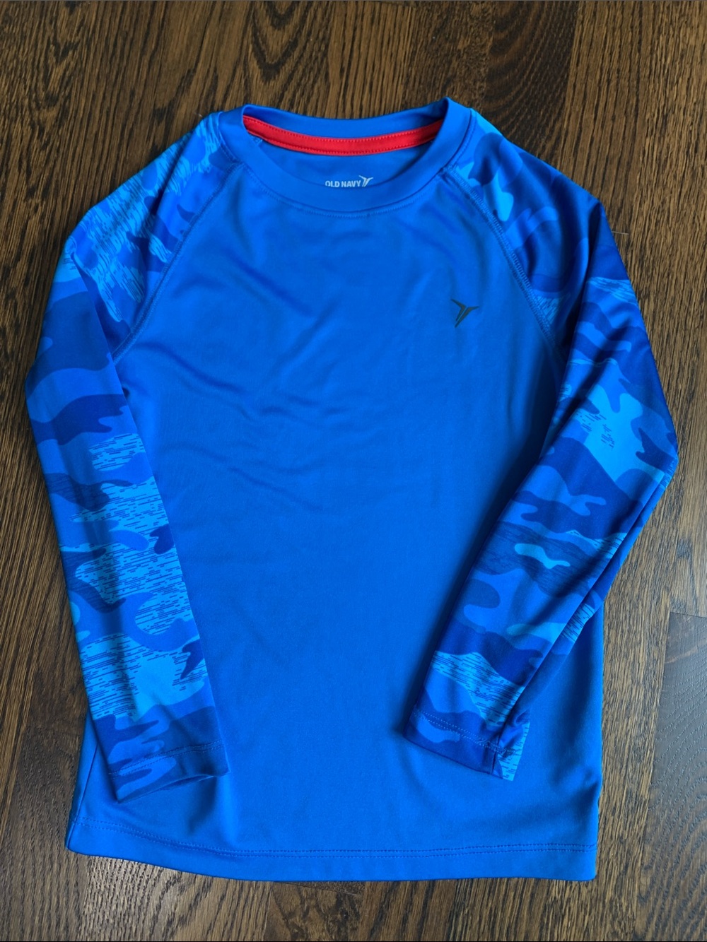 Old Navy Blue Long-Sleeve Kids Shirt with Camo Sleeves - fast drying